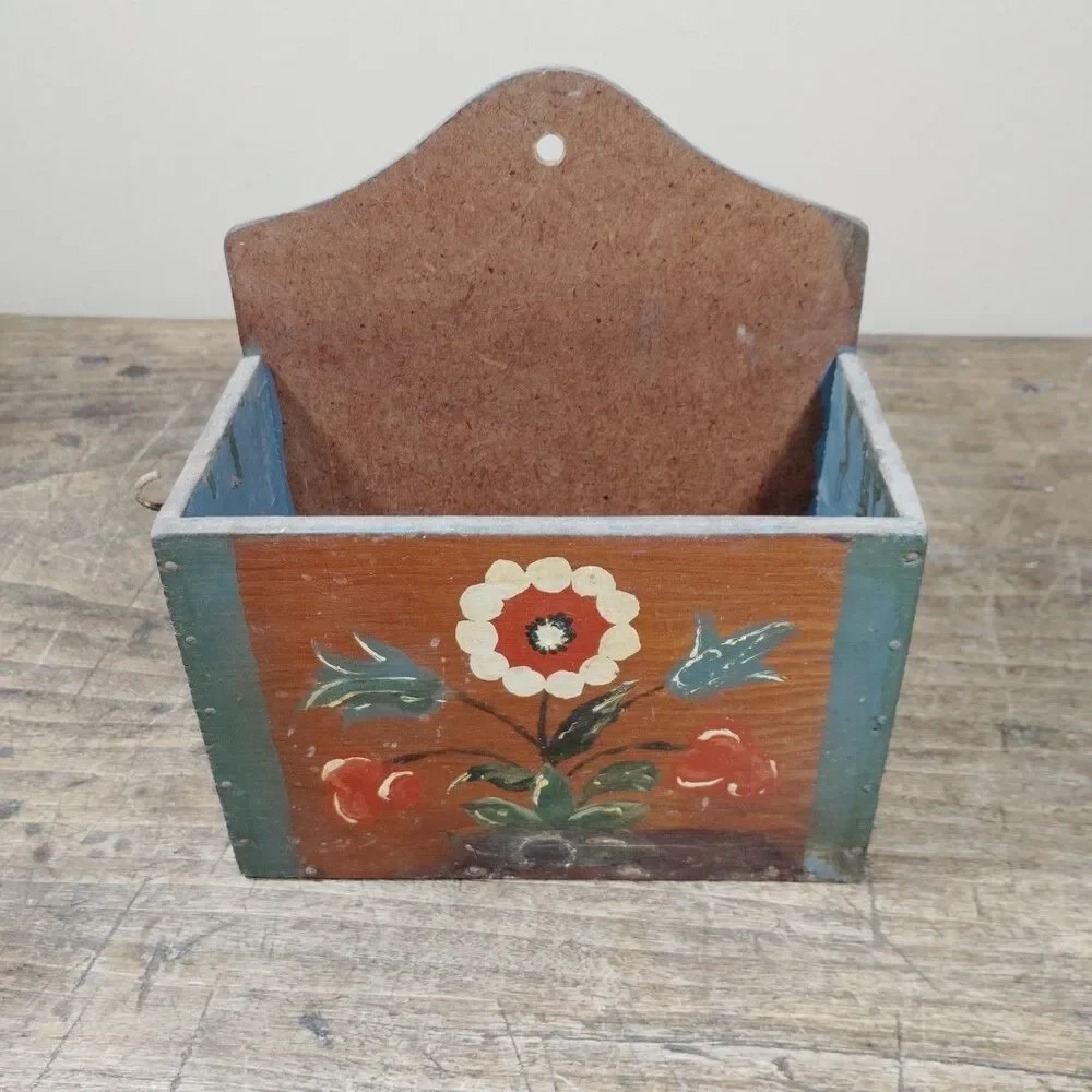 Vintage Primitive Painted Wall Box Hanging Desktop Storage Folk Art Flower Paint